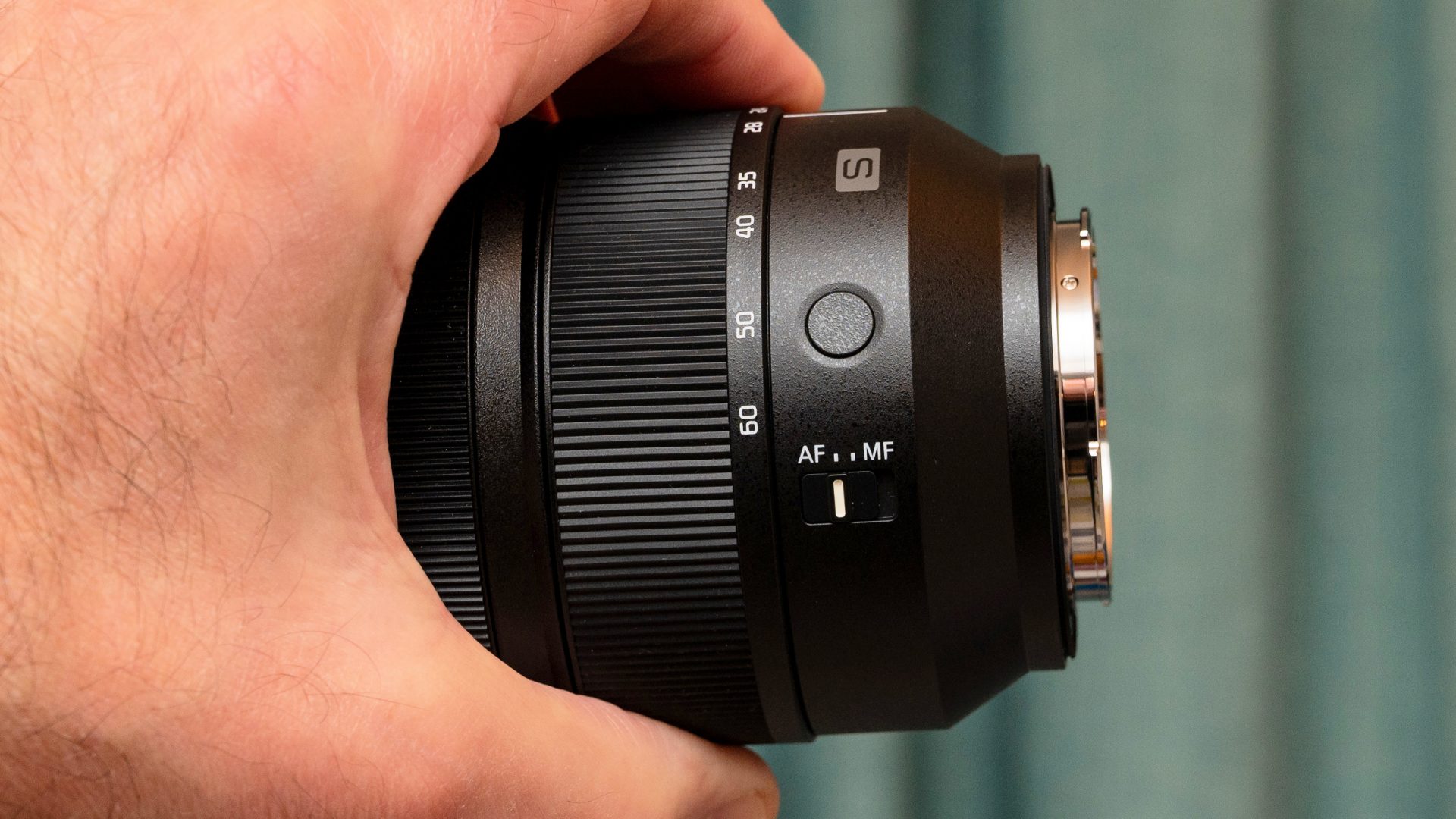 Объектив Panasonic Lumix S 24–60mm f/2.8 | DGL.RU