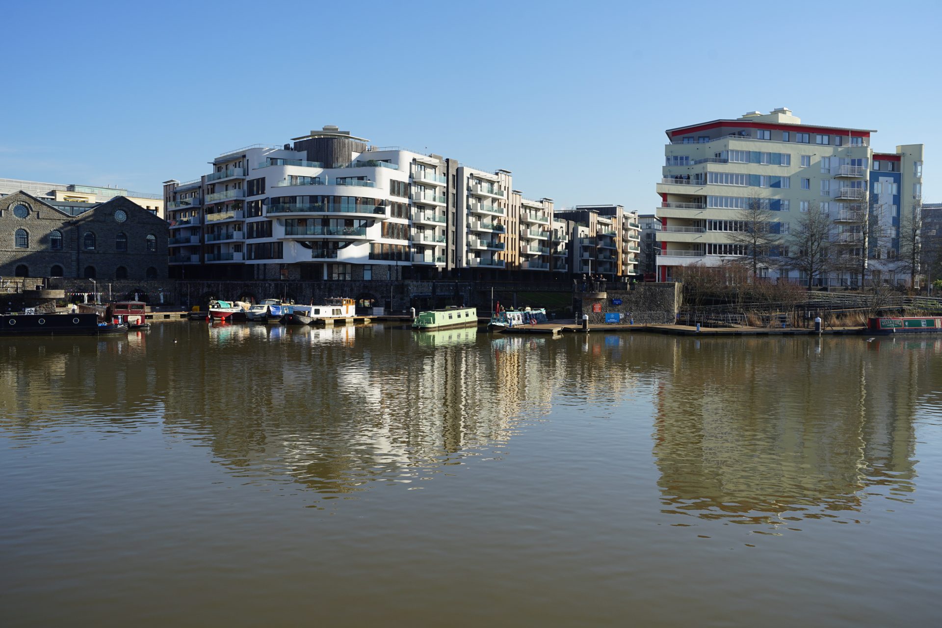 Обзор объектива Viltrox AF 35mm f/1.2: Viltrox создала нечто сверхбыстрое картинка Объектив Viltrox AF 35mm f/1.2 Lab бросает вызов | DGL.RU