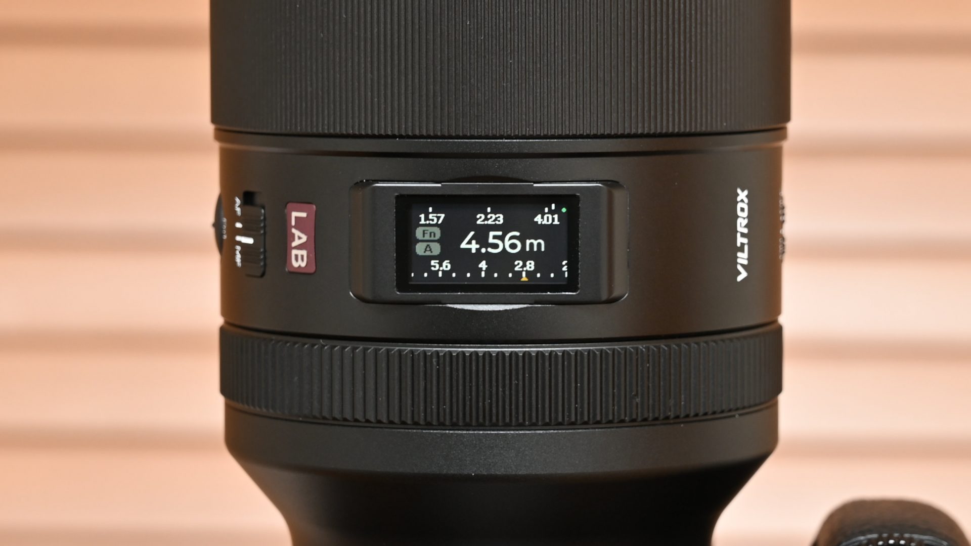 Обзор объектива Viltrox AF 35mm f/1.2: Viltrox создала нечто сверхбыстрое картинка Объектив Viltrox AF 35mm f/1.2 Lab бросает вызов | DGL.RU