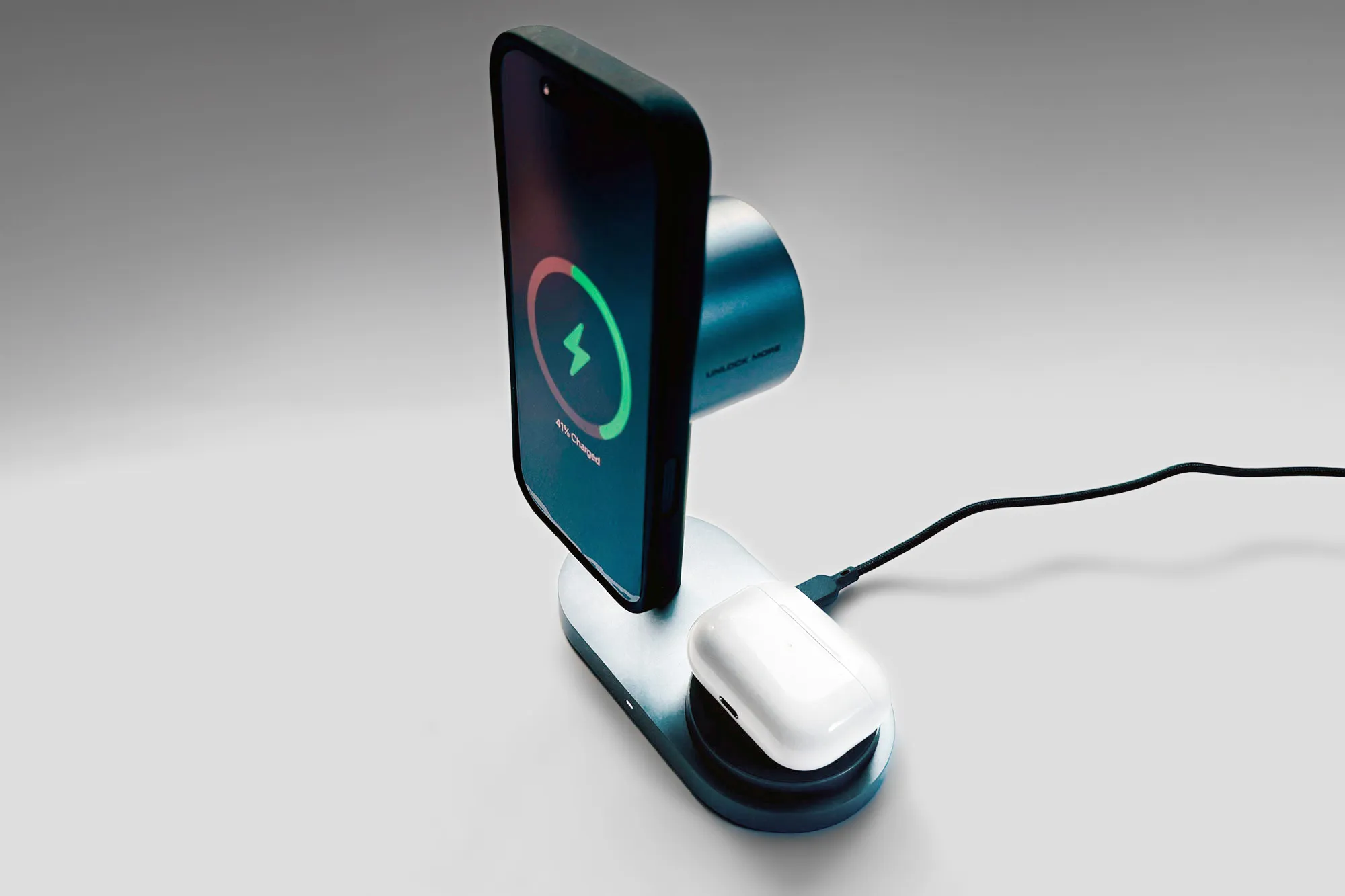 Aukey MagFusion 2X Qi2.2: беспроводная зарядка | DGL.RU