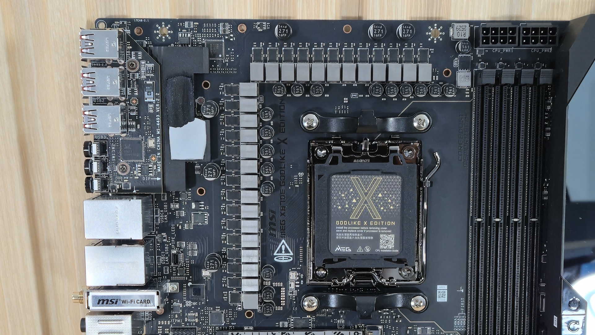 Обзор MSI X870E Godlike X: плата для элиты | DGL.RU