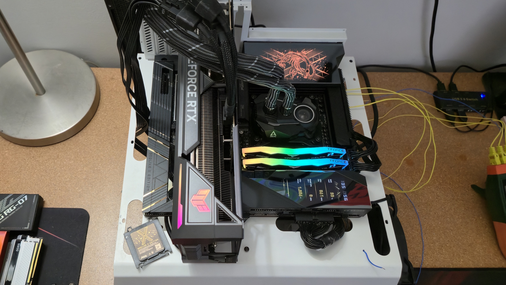 Обзор MSI X870E Godlike X: плата для элиты | DGL.RU