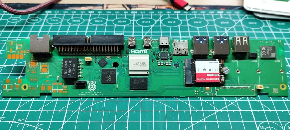Одноплатный ПК Raspberry Pi 500+: механика, RGB и NVMe