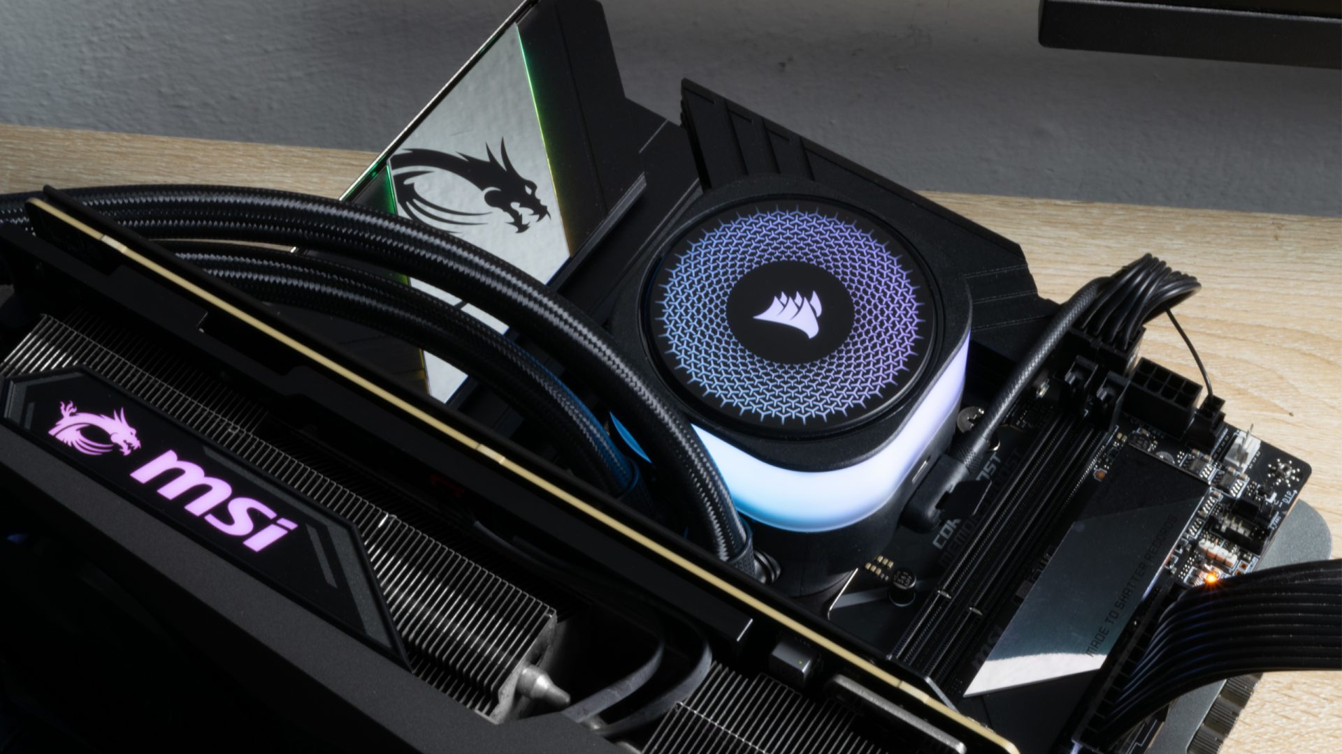 Обзор Biwin Black Opal OC Lab Gold Edition DDR5-6000 C28 4x48GB: высокопроизводительная память картинка Память Black Opal OC Lab Gold Edition DDR5-6000 | DGL.RU