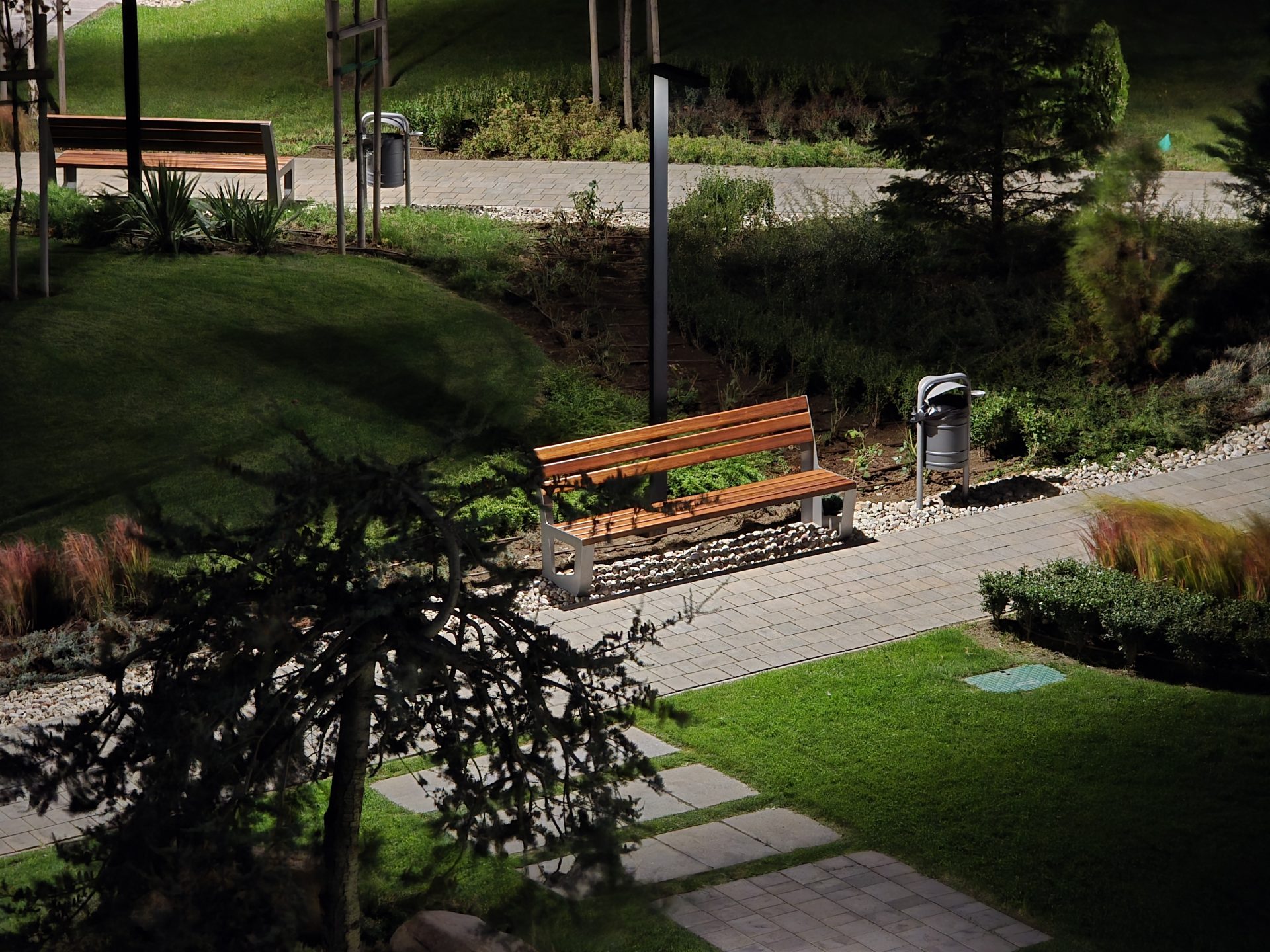 Google Pixel 10 Pro XL vs Samsung Galaxy S25 Ultra — сражение гигантов картинка Pixel 10 Pro XL vs Galaxy S25 Ultra: топ-флагманы | DGL.RU