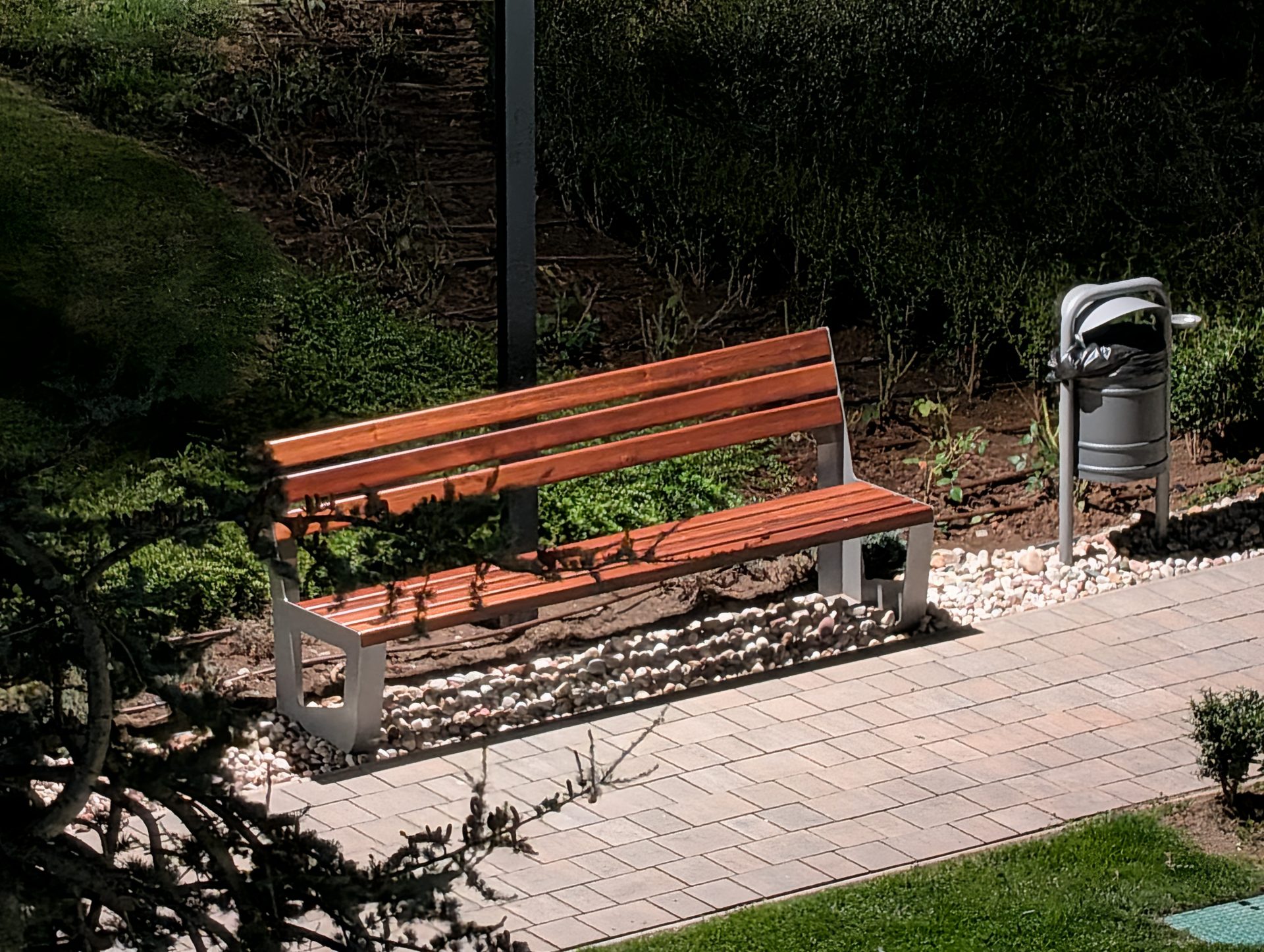 Google Pixel 10 Pro XL vs Samsung Galaxy S25 Ultra — сражение гигантов картинка Pixel 10 Pro XL vs Galaxy S25 Ultra: топ-флагманы | DGL.RU