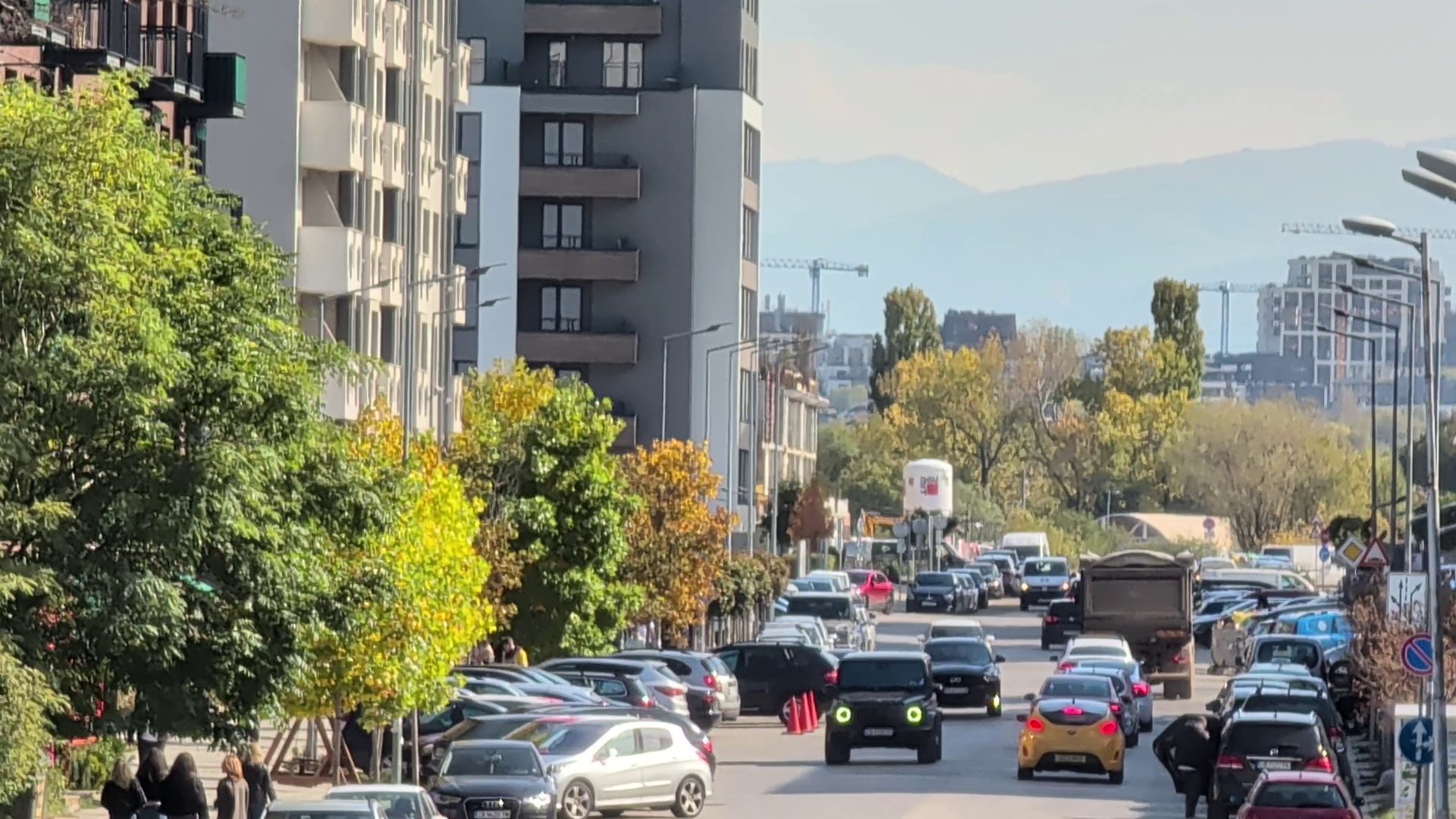 Google Pixel 10 Pro XL vs Samsung Galaxy S25 Ultra — сражение гигантов картинка Pixel 10 Pro XL vs Galaxy S25 Ultra: топ-флагманы | DGL.RU