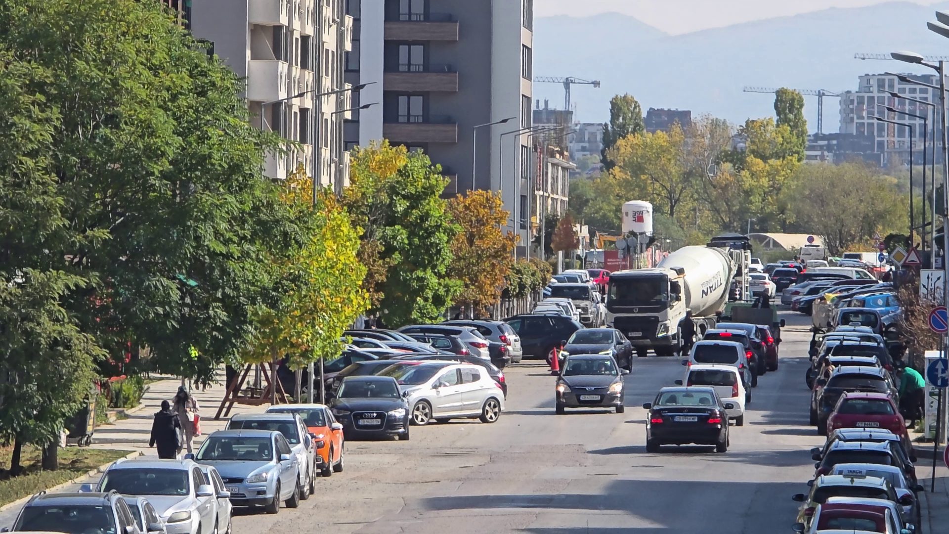 Google Pixel 10 Pro XL vs Samsung Galaxy S25 Ultra — сражение гигантов картинка Pixel 10 Pro XL vs Galaxy S25 Ultra: топ-флагманы | DGL.RU