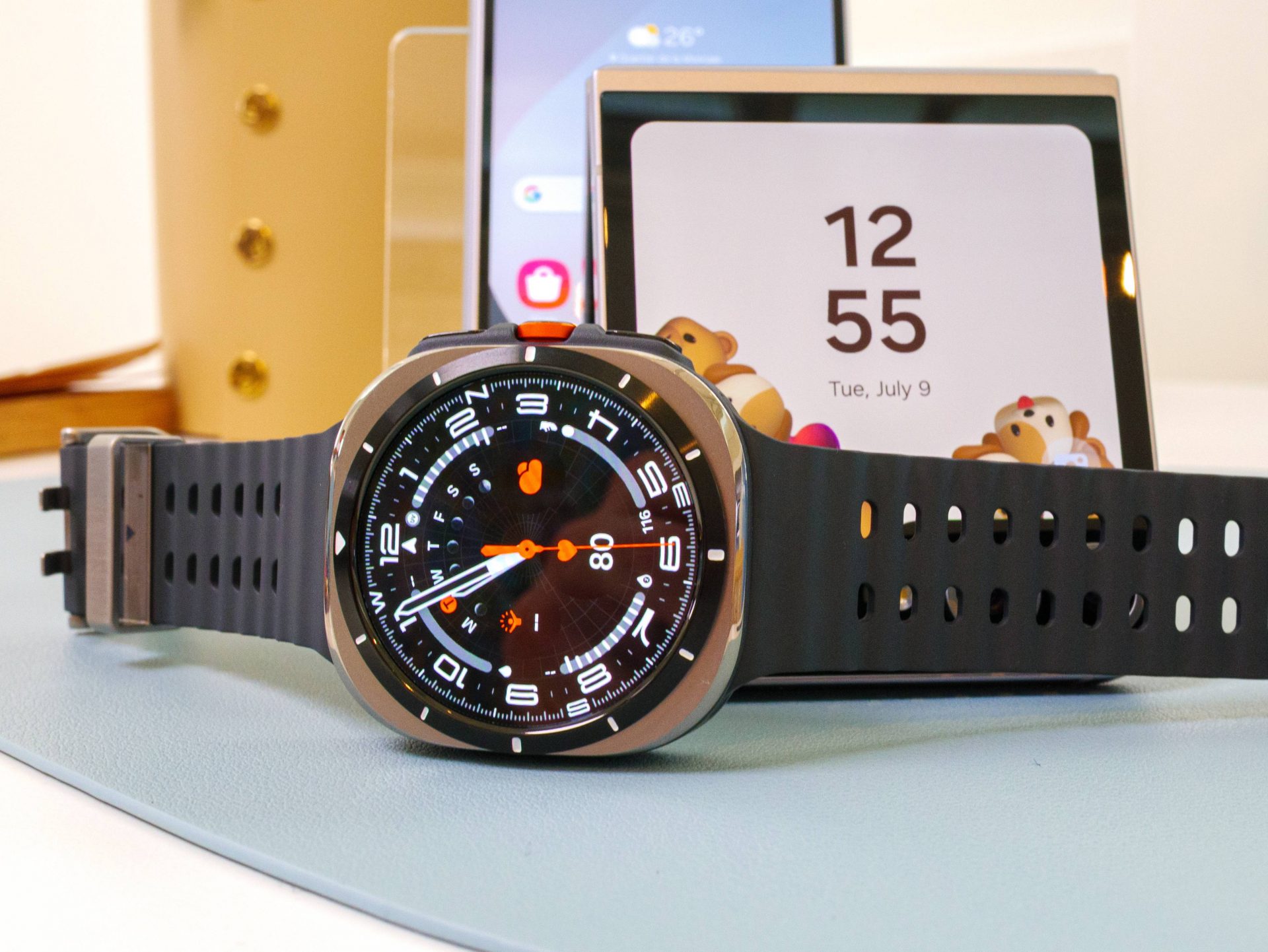 Победители и неудачники Samsung 2025: рекордные продажи флагманов на фоне громких провалов картинка Итоги Samsung 2025: победы и громкие провалы | DGL.RU