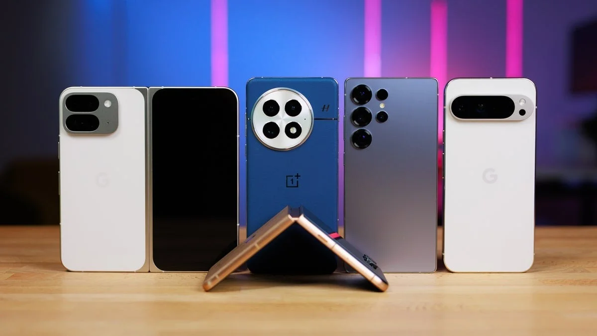 Будущее смартфонов рушит логику и ведет к новому сценарию