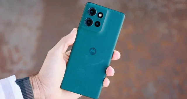 Подарок, который все испортил почему бесплатный Motorola Edge 50 — это унижение (2) Психология брендов: почему Motorola хуже iPhone | DGL.RU