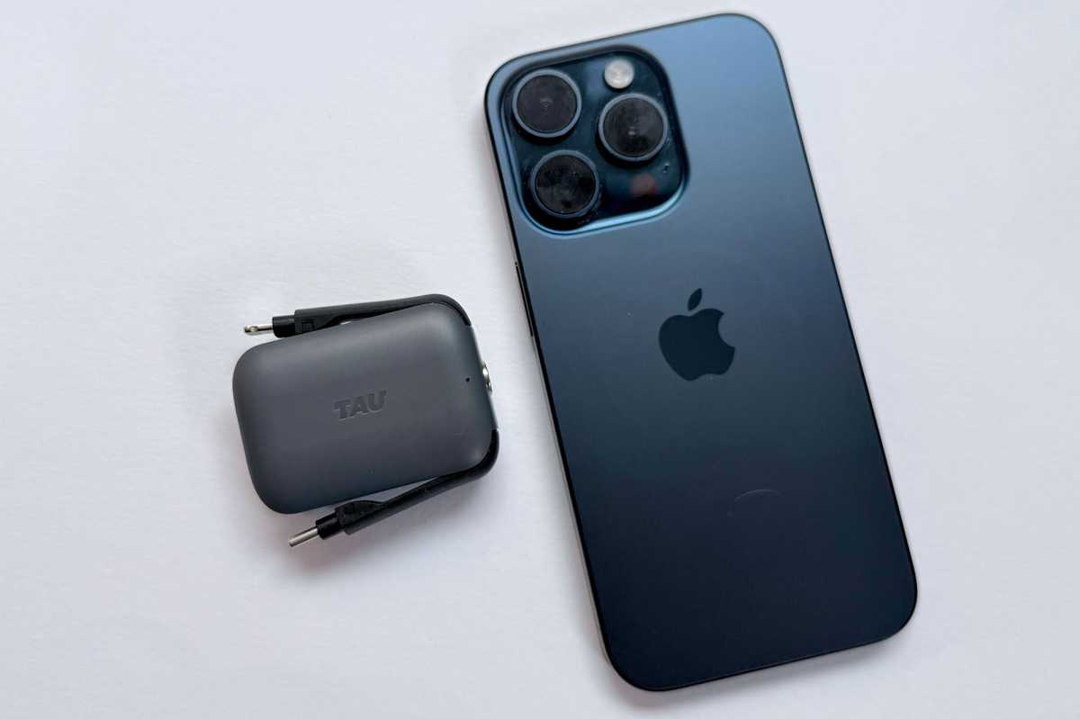 Обзор Rolling Square TAU 2 mini: брелок для подзарядки iPhone картинка Портативный аккумулятор Rolling Square Tau 2 | DGL.RU