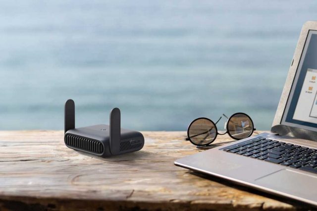 Портативный Wi-Fi роутер TP-Link BE3600 с Wi-Fi 7 | DGL.RU