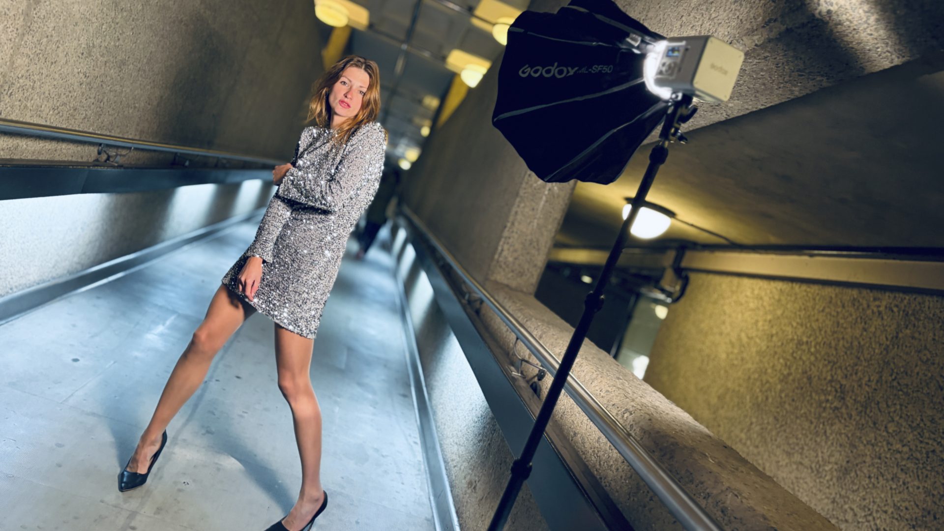 Постоянный свет Godox ML80Bi | DGL.RU