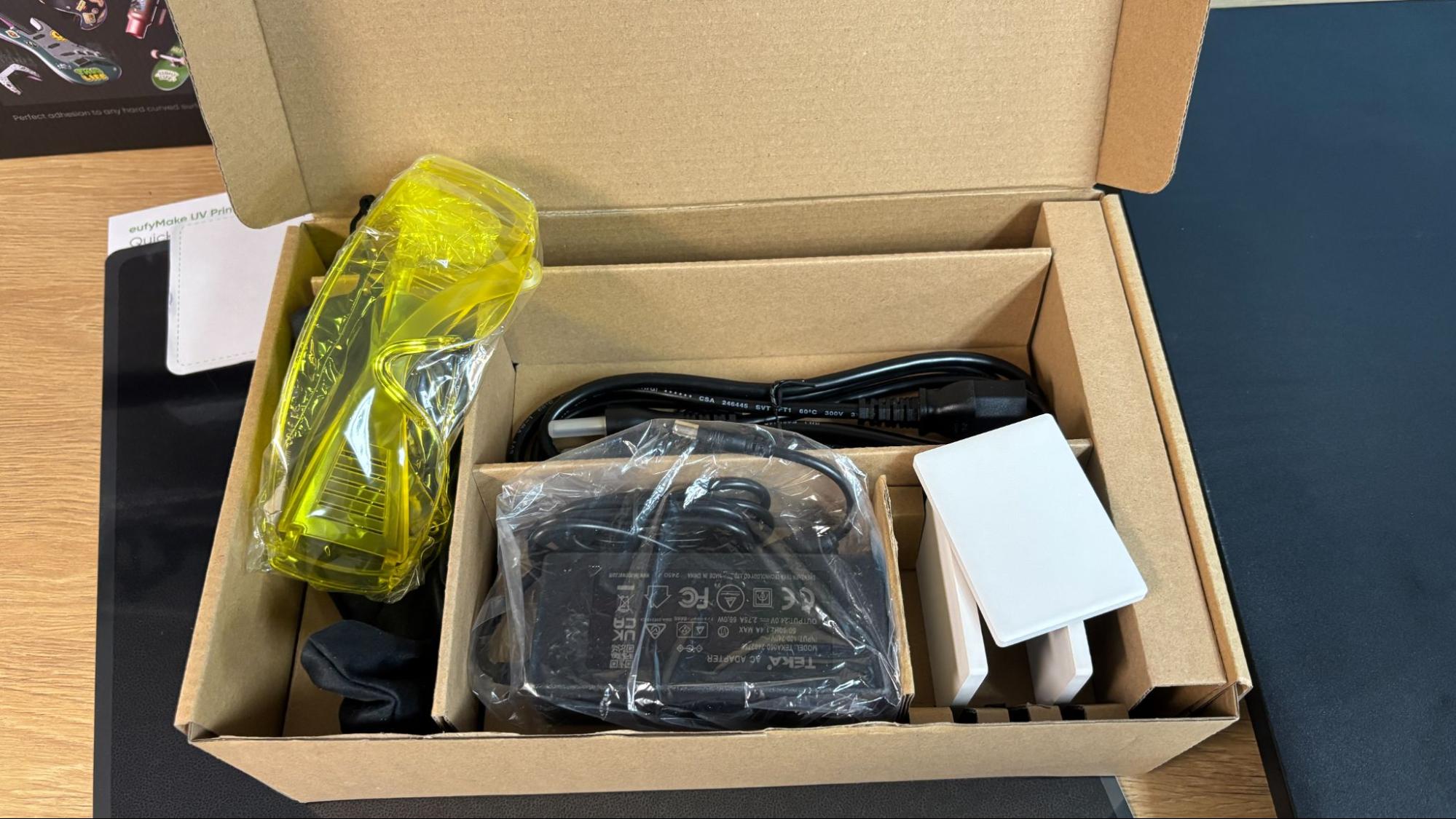 Обзор EufyMake E1: УФ-принтер для печати объемных изображений картинка Принтер EufyMake E1: рельефная УФ-печать | DGL.RU