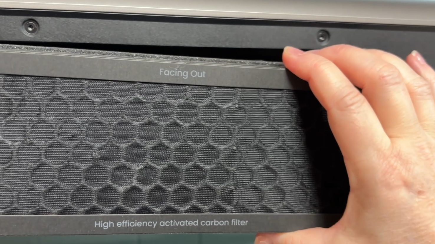 Обзор EufyMake E1: УФ-принтер для печати объемных изображений картинка Принтер EufyMake E1: рельефная УФ-печать | DGL.RU