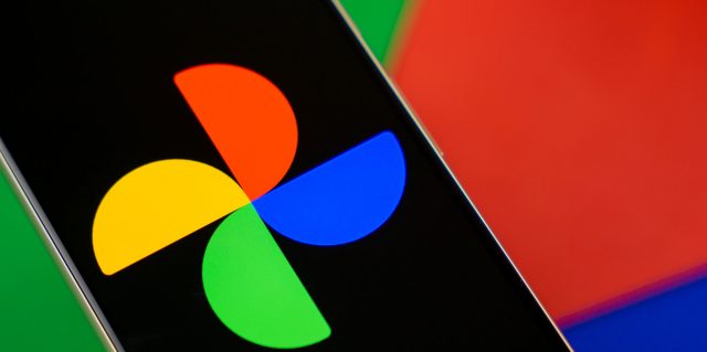 Прощайте, бывшие Google Photos научилась стирать неприятных людей из итогов 2025 года