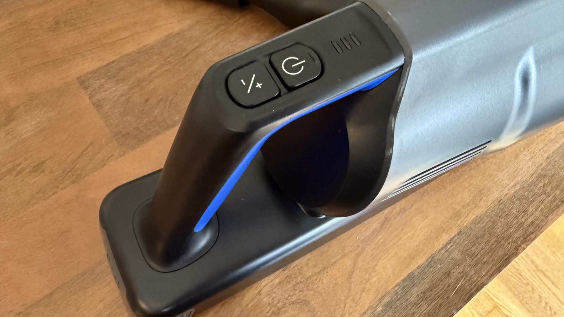 Обзор Bissell PowerClean FurFinder — один из лучших бюджетных пылесосов картинка Пылесос Bissell PowerClean FurFinder для шерсти | DGL.RU