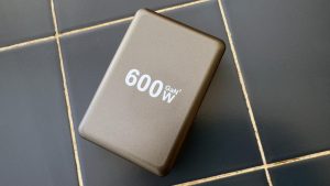 Разбор «монстра»: купили 600-ваттную GaN-зарядку, а внутри — мусор и смертельная опасность