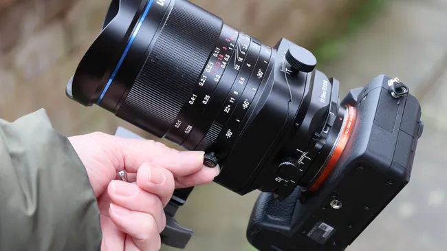 Laowa 35mm f/2.8 Zero-D Tilt Shift 0.5x Macro