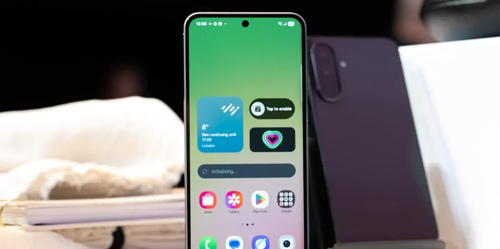 Правда, от которой не отвертеться: каждый третий Android-смартфон — это Samsung картинка Samsung