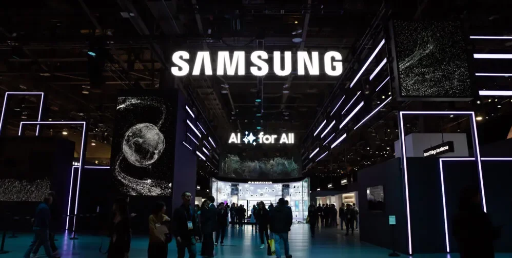 Правда, от которой не отвертеться: каждый третий Android-смартфон — это Samsung картинка Samsung