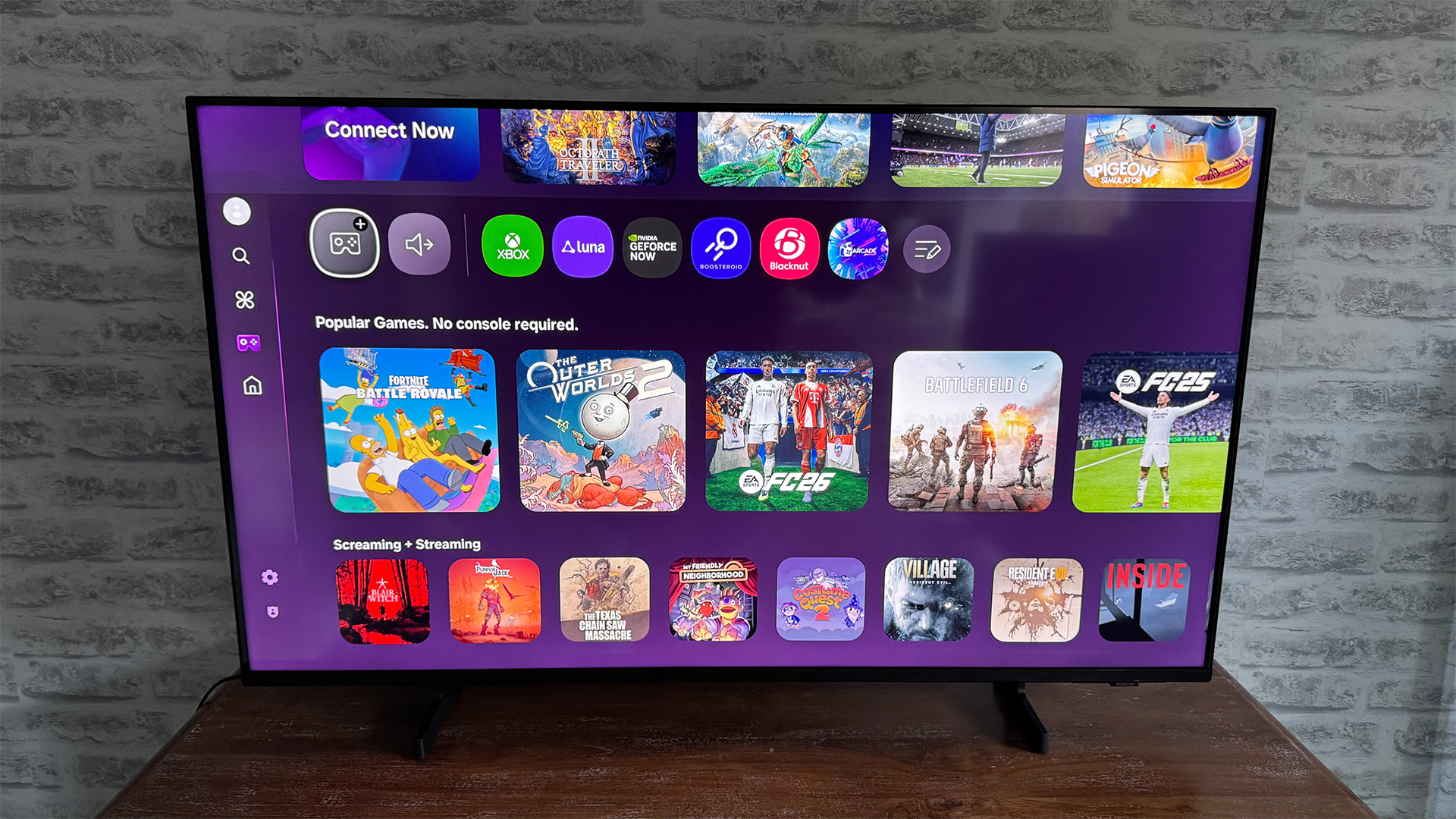 Обзор Samsung U8000F (UE43U8000F): способен на многое картинка Samsung U8000F: недорогой телевизор с 4K и HDR | DGL.RU