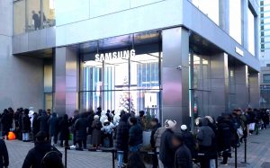 Samsung всех обманула с «успехом» Galaxy Z TriFold. Дефицит оказался искусственным