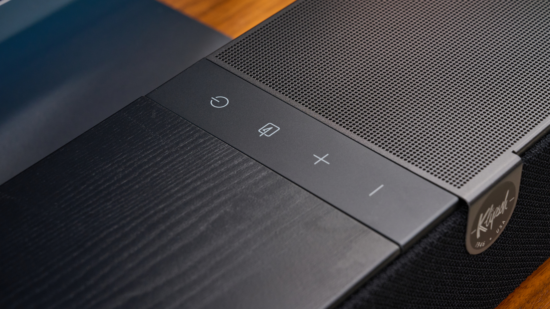 Обзор Klipsch Flexus Core 100: отличный саундбар с огромным потенциалом картинка Саундбар Klipsch Flexus Core 100: идеальный старт | DGL.RU