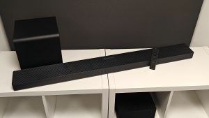 Обзор саундбара Samsung HW-QS700F: мощный бас, но есть нюансы