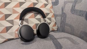 Обзор Sennheiser HDB 630 — лучший вариант из предложенных