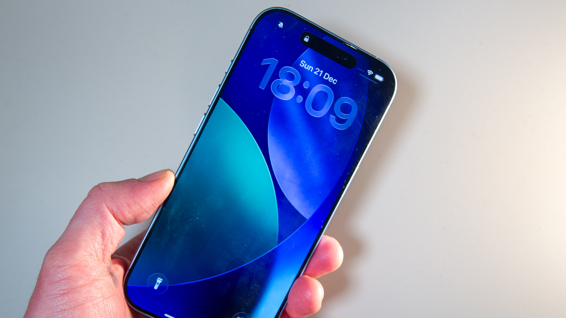 Смартфон iPhone 17 — лучший базовый от Apple | DGL.RU