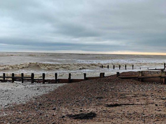 Смартфон OnePlus 15R: топ-производительность | DGL.RU