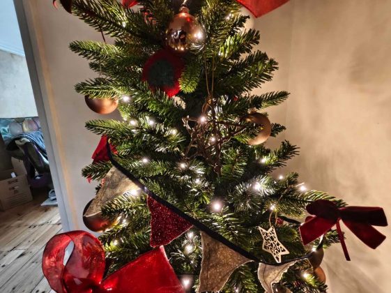 Смартфон Poco F8 Pro: флагманская мощь | DGL.RU