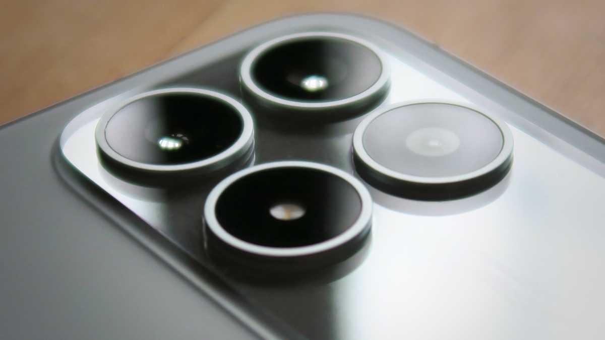 Обзор Poco F8 Pro: флагманские характеристики без заоблачных цен картинка Смартфон Poco F8 Pro: флагманская мощь | DGL.RU