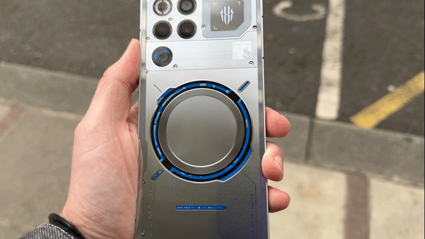 Смартфон RedMagic 11 Pro раскрывает мощь | DGL.RU