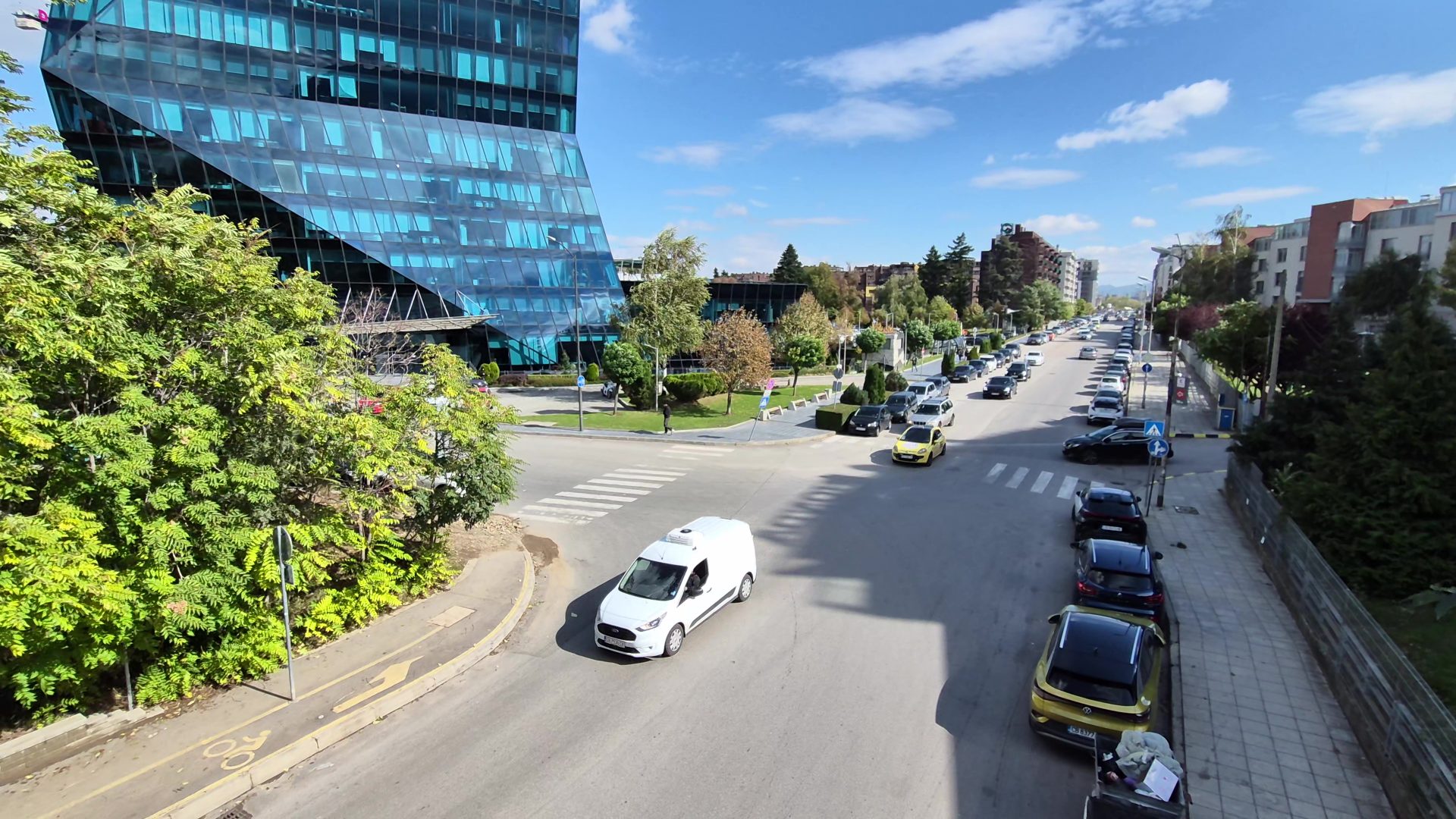 Samsung Galaxy S25 FE против Galaxy S24 FE: какой смартфон полностью оправдывает свою цену картинка Смартфон Samsung Galaxy S25 FE против S24 FE | DGL.RU