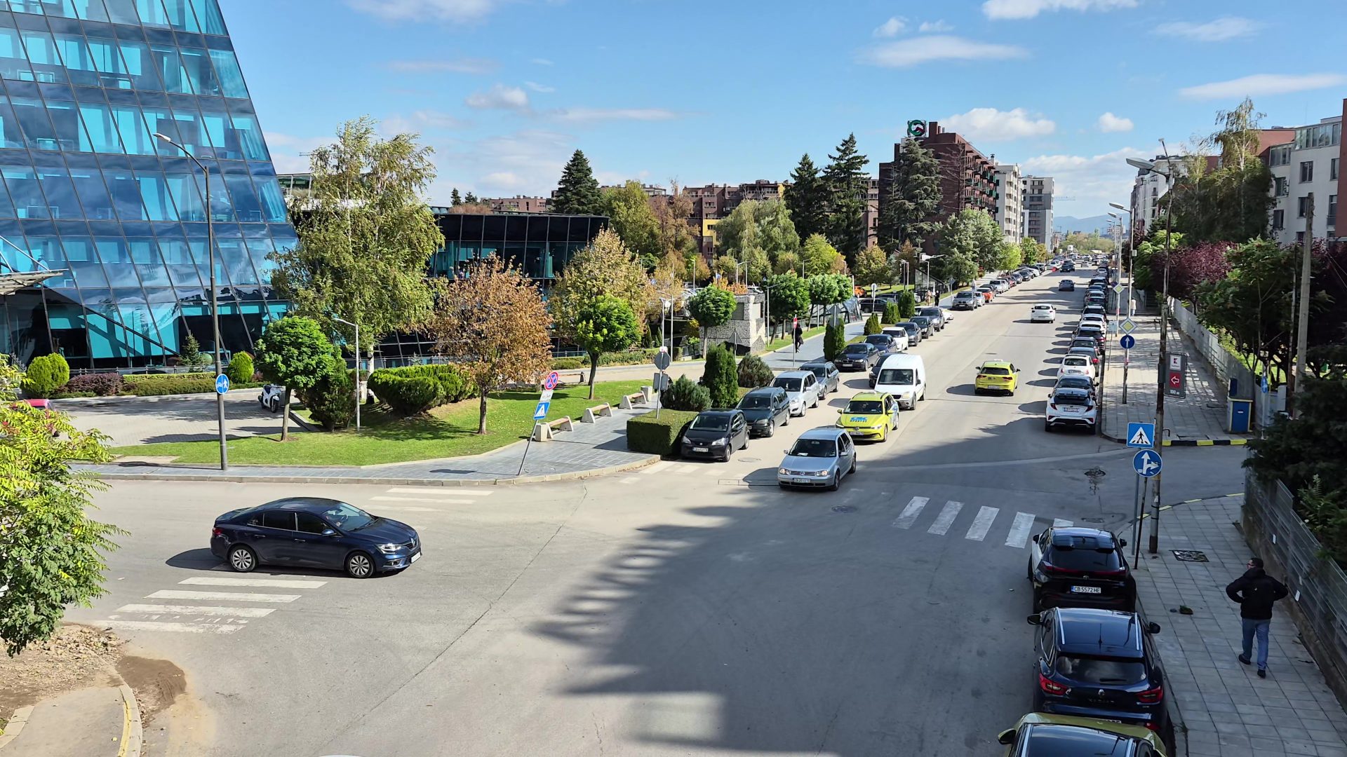 Samsung Galaxy S25 FE против Galaxy S24 FE: какой смартфон полностью оправдывает свою цену картинка Смартфон Samsung Galaxy S25 FE против S24 FE | DGL.RU