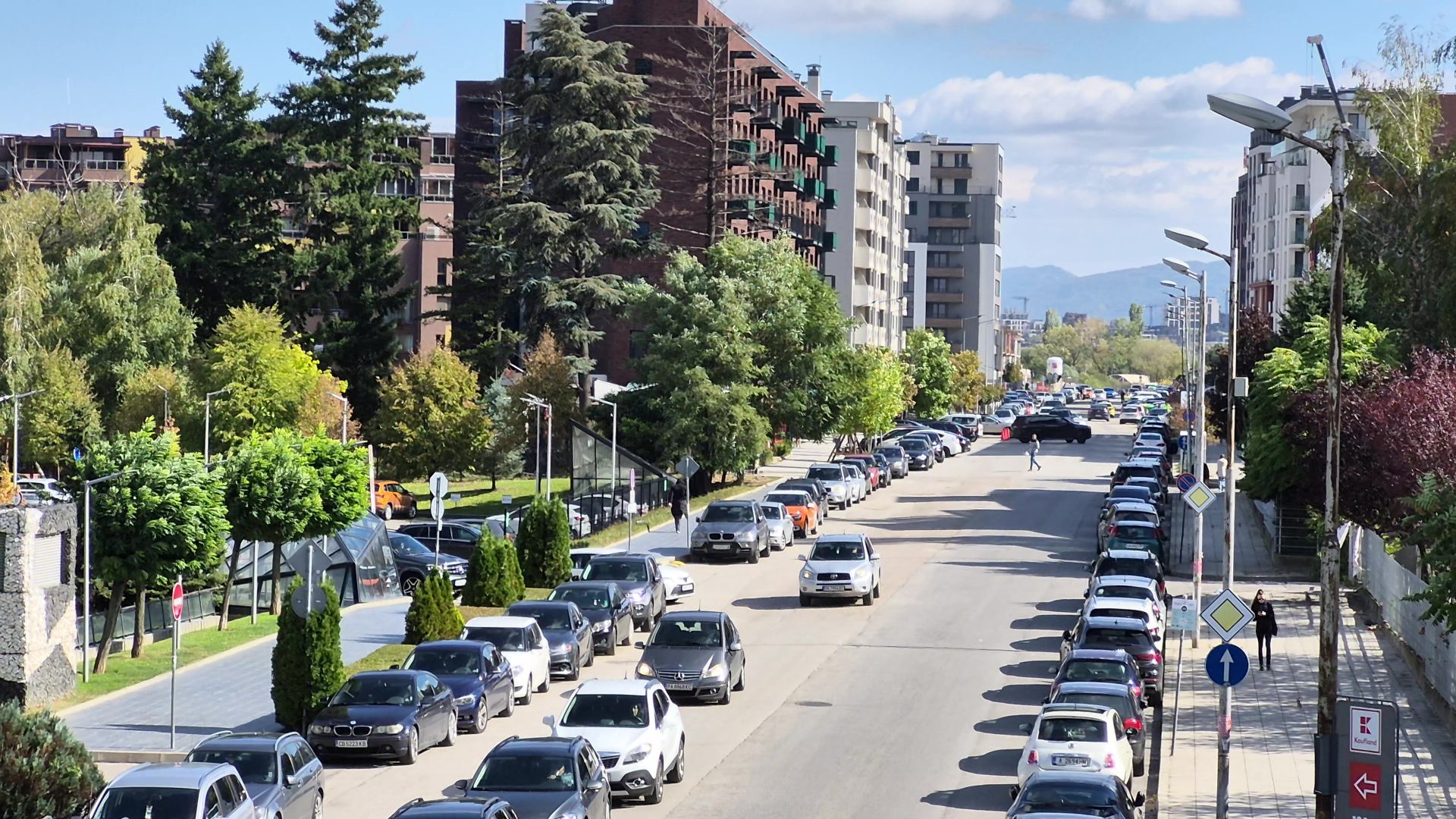 Samsung Galaxy S25 FE против Galaxy S24 FE: какой смартфон полностью оправдывает свою цену картинка Смартфон Samsung Galaxy S25 FE против S24 FE | DGL.RU