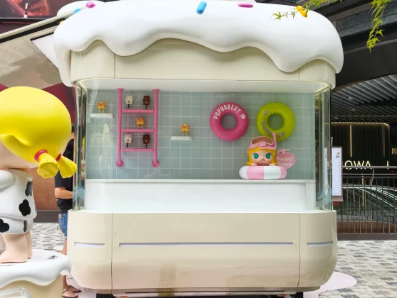 Смартфон Vivo X300: компактный новый флагман