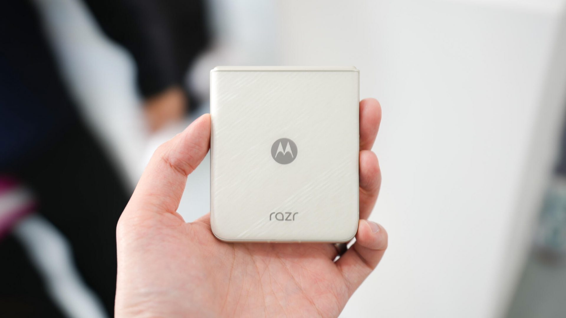 Лучшие 5G-смартфоны для покупки в 2025 году картинка Смартфоны 2025 года: лучшие 5G-модели | DGL.RU