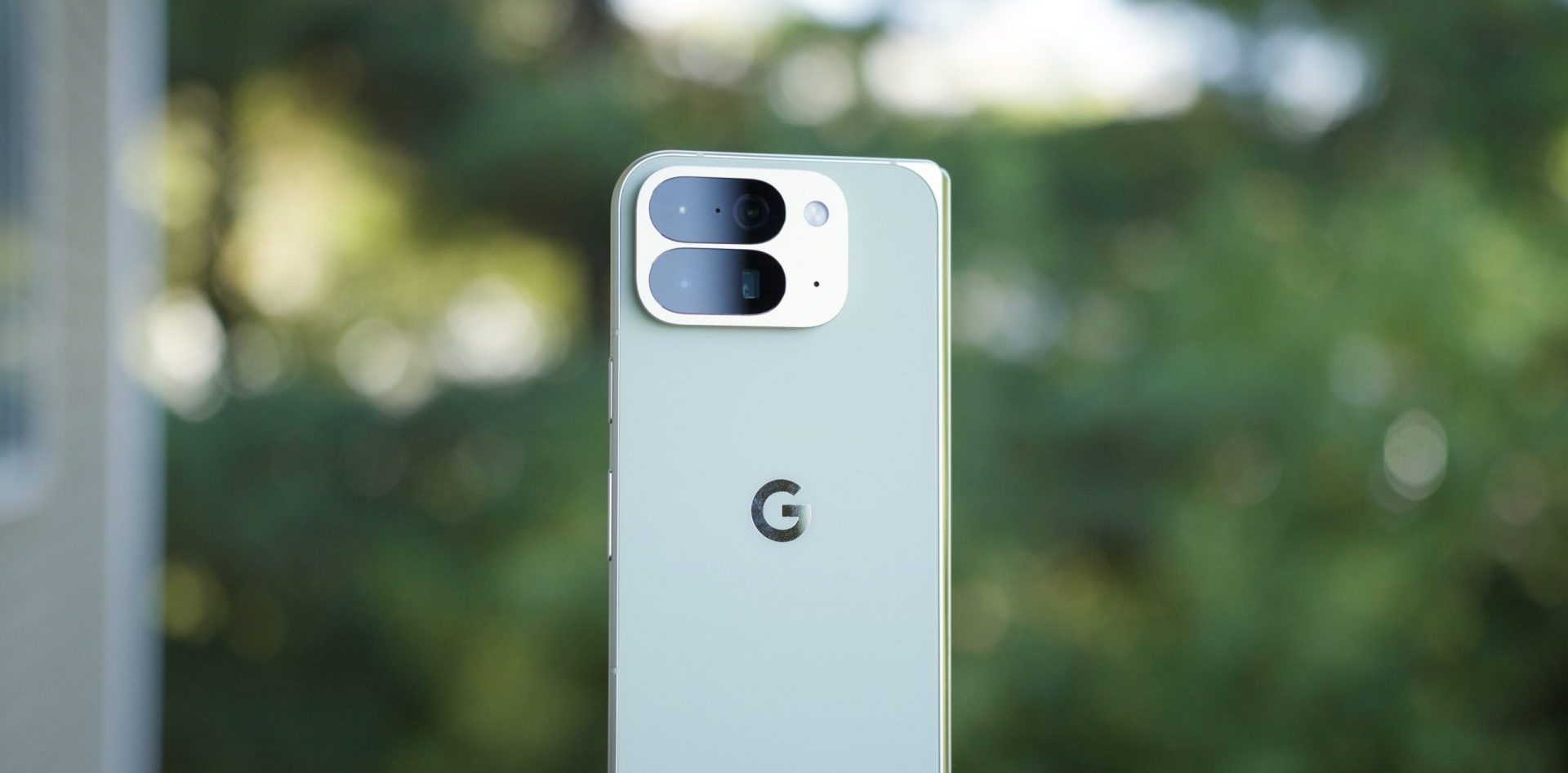 Смартфоны Galaxy Z Fold 7 или Pixel 10 Pro Fold | DGL.RU