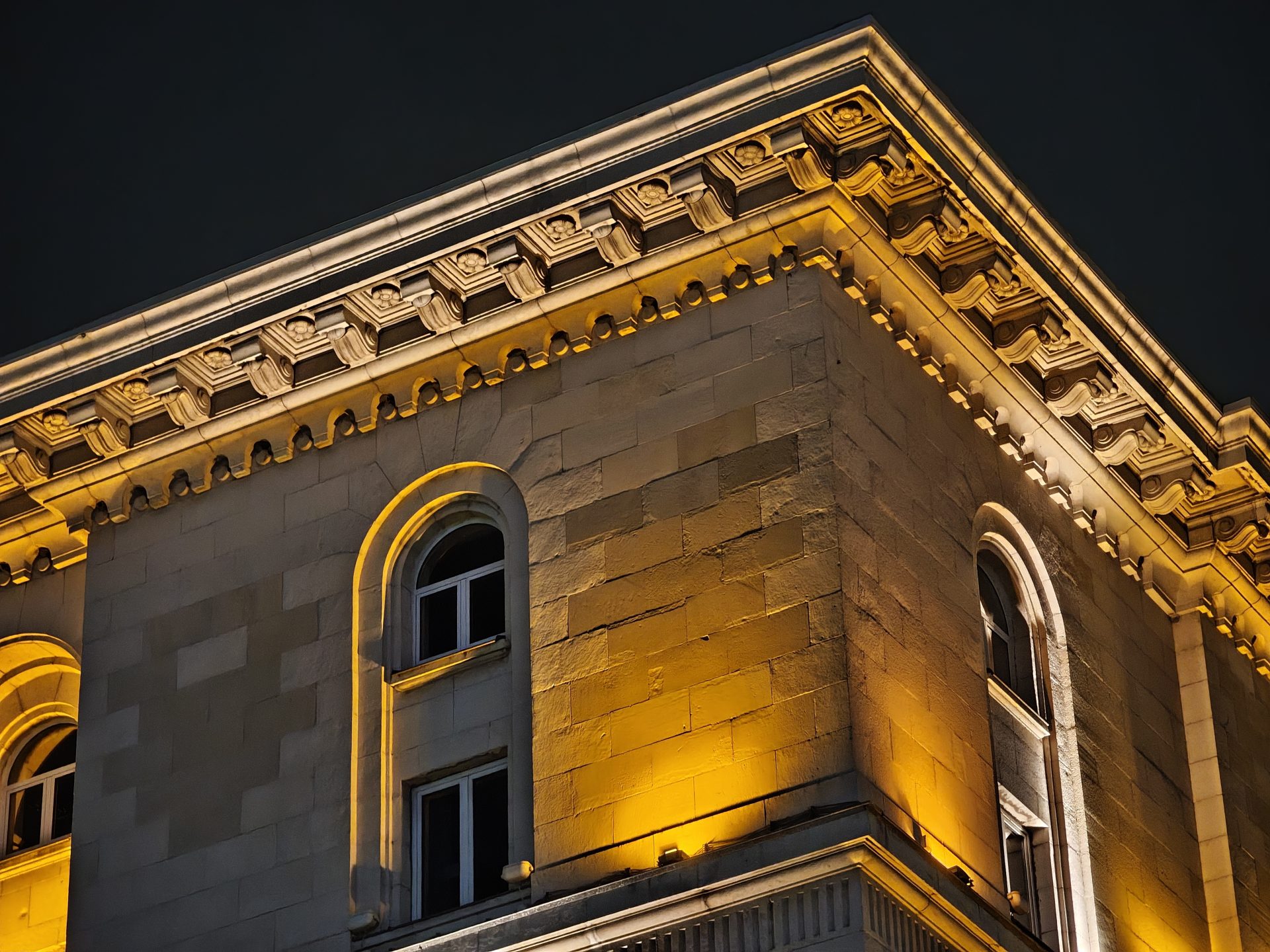 Poco устроила бой титанов: Poco F8 Pro против F8 Ultra картинка Poco устроила бой титанов: Poco F8 Pro против F8 Ultra фото