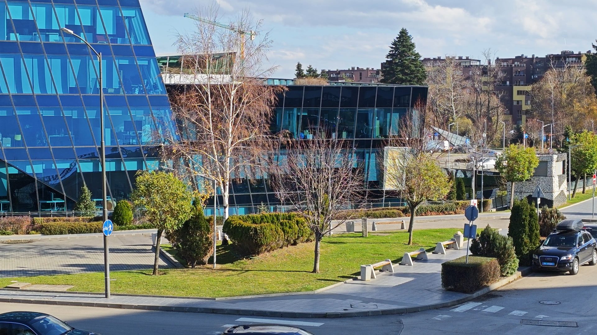 Poco устроила бой титанов: Poco F8 Pro против F8 Ultra картинка Смартфоны Xiaomi Poco F8 Pro и F8 Ultra | DGL.RU