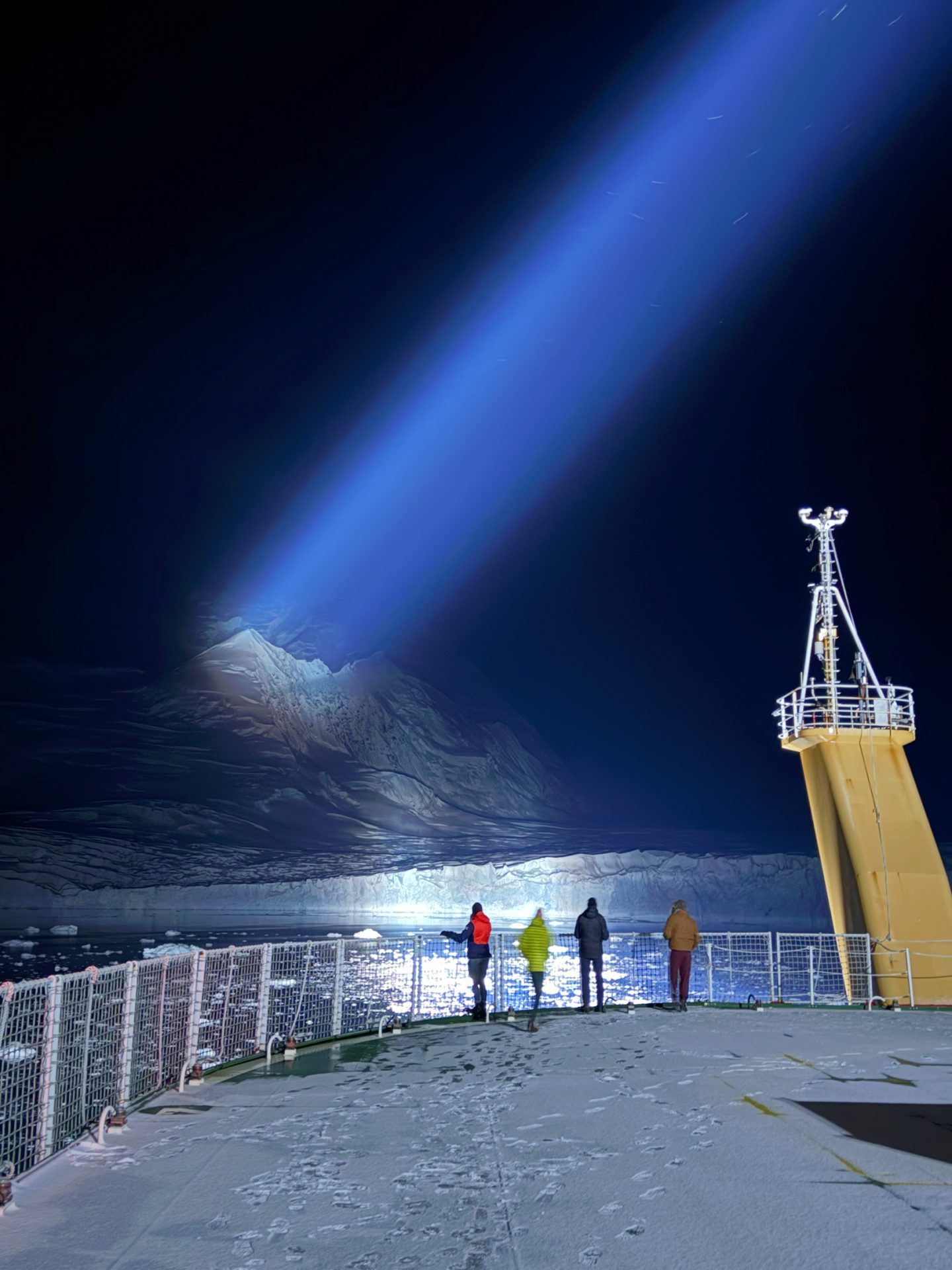 Снимок «Завораживающие нити паука» — №1 RPS | DGL.RU