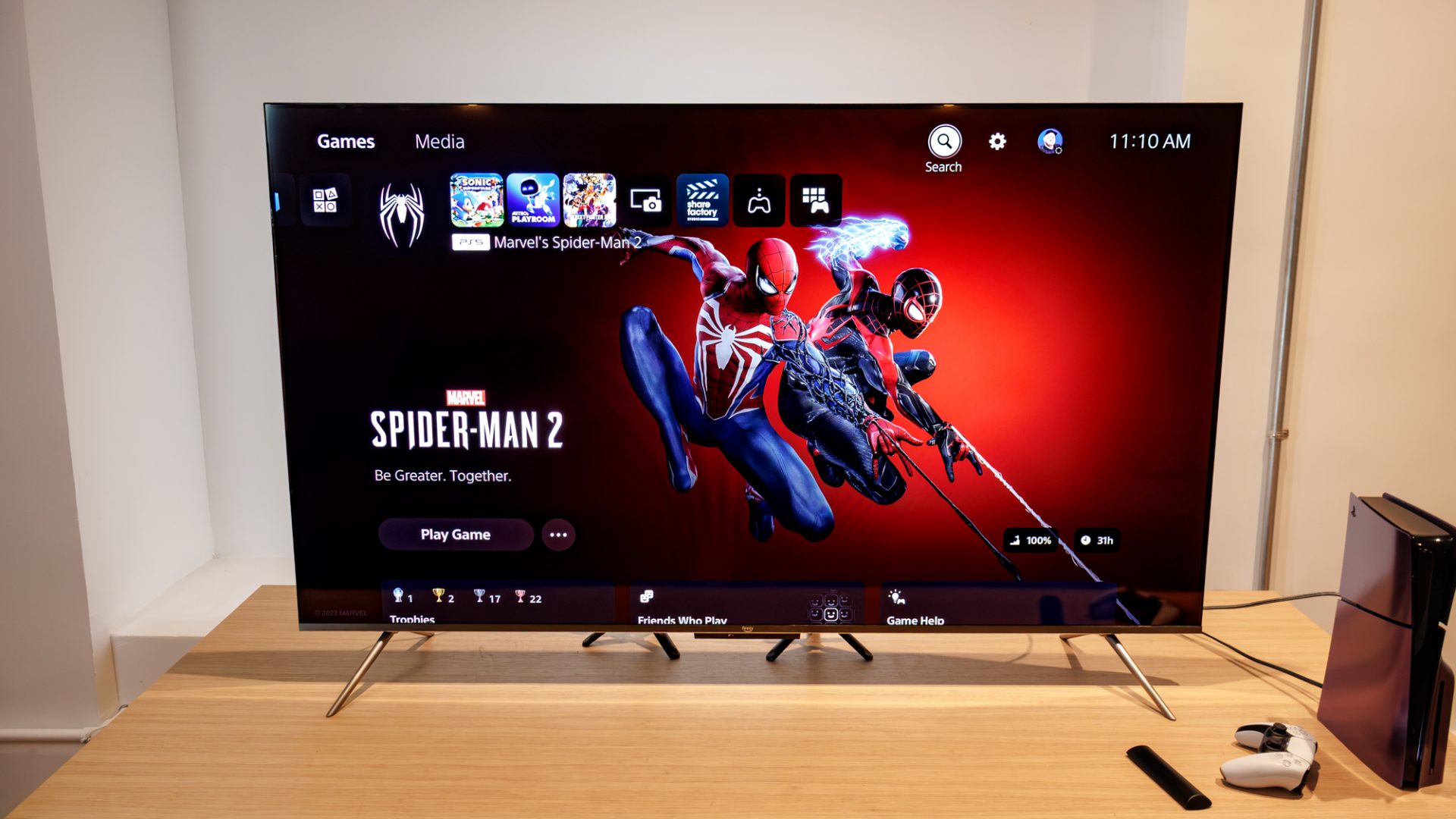 Обзор Amazon Fire TV Omni QLED — этот телевизор не стоит покупать на праздники картинка Телевизор Amazon Fire TV Omni QLED разочаровал | DGL.RU