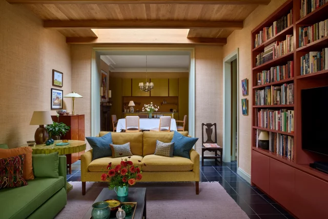 Теснота в голове, а не в квартире 57 идей для маленькой гостиной, которые вы зря игнорируете (2) Интерьер маленькой гостиной: топ-57 решений | DGL.RU