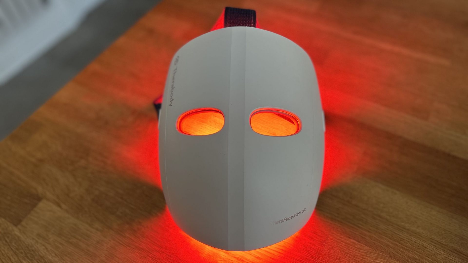 543377Обзор маски Therabody TheraFace Mask: умный и простой подход к светодиодному уходу за кожей
