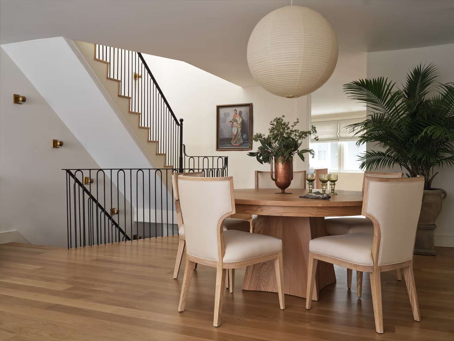 Дизайн 2026: 8 трендов, которые сделают ваш дом уютным и современным картинка Тренды интерьера 2026: теплый минимализм и дизайн