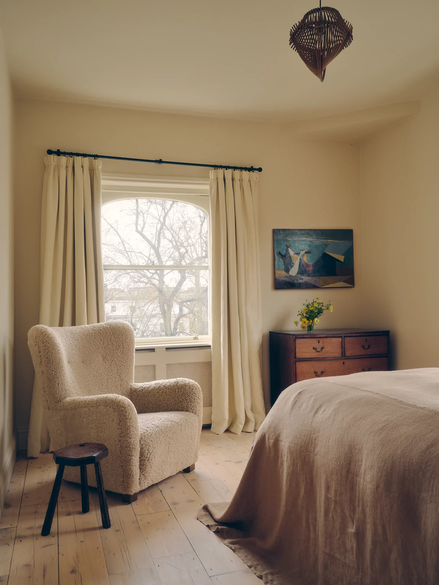 Ваш ремонт — это ошибка: почему нельзя красить стены в белый, если окна выходят на север